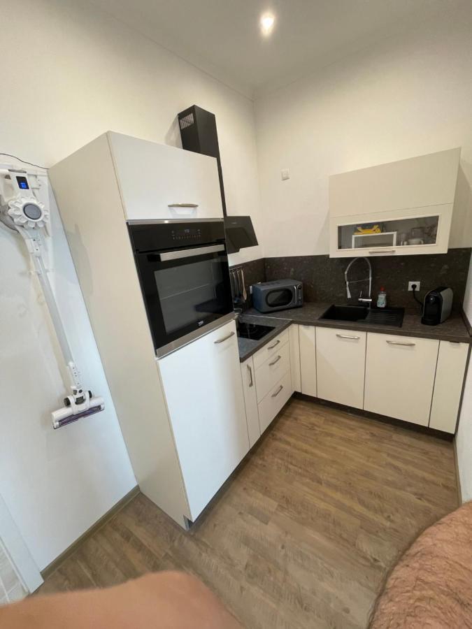 Apartment In Mayen Zentrum Nur 100 Meter Luaran gambar